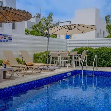 Nissi 17 With Private Pool *