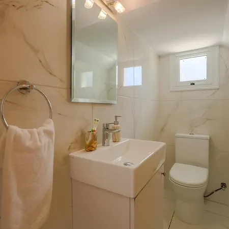 Nissi 17 With Private Pool